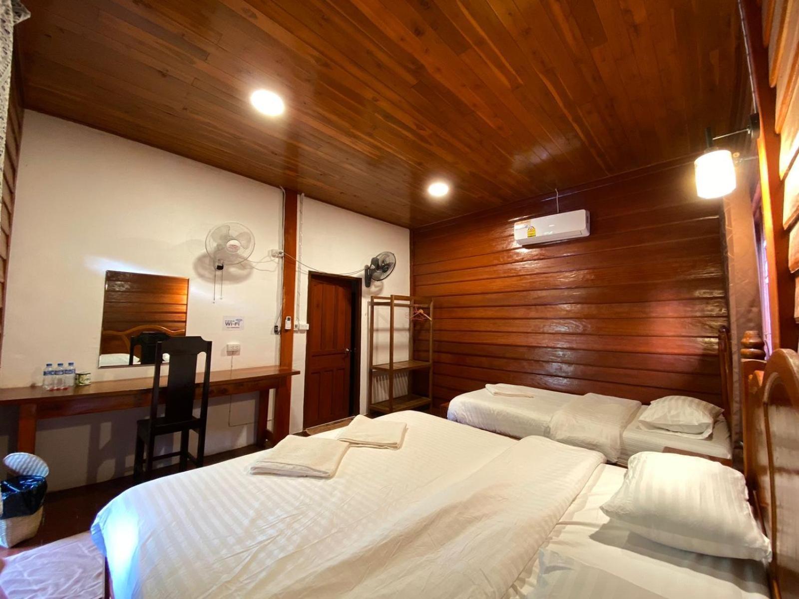 Letana Guesthouse บ้านออ ภายนอก รูปภาพ