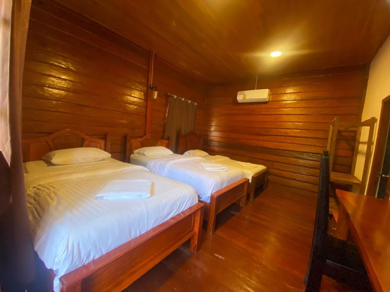 Letana Guesthouse บ้านออ ภายนอก รูปภาพ