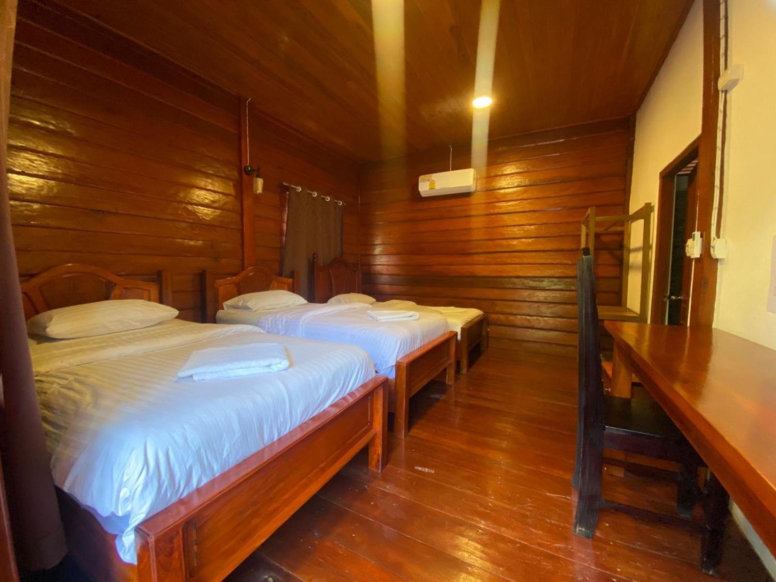 Letana Guesthouse บ้านออ ภายนอก รูปภาพ